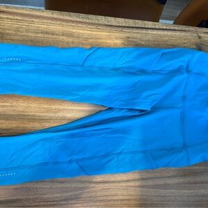 Lululemon Athletica Capri Length Teal Leggings